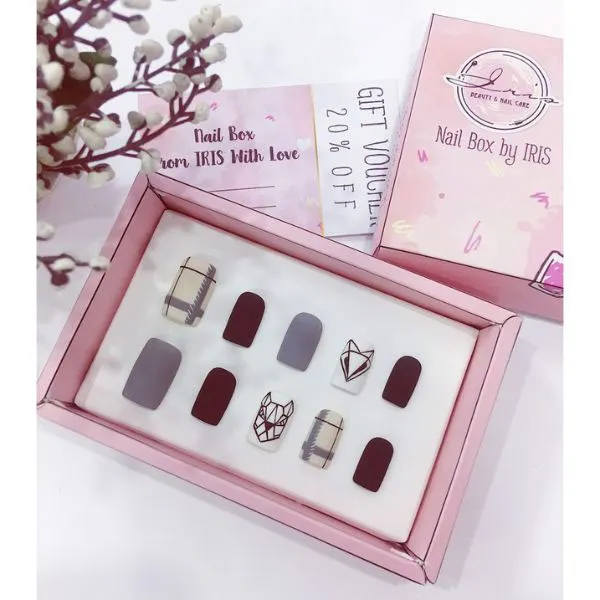 In Card Nail Tại Hà Nội