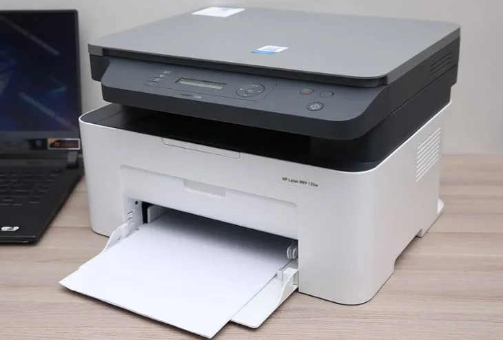 Máy In Laser Là Gì? Khám Phá Công Nghệ In Ấn Hiện Đại post thumbnail image